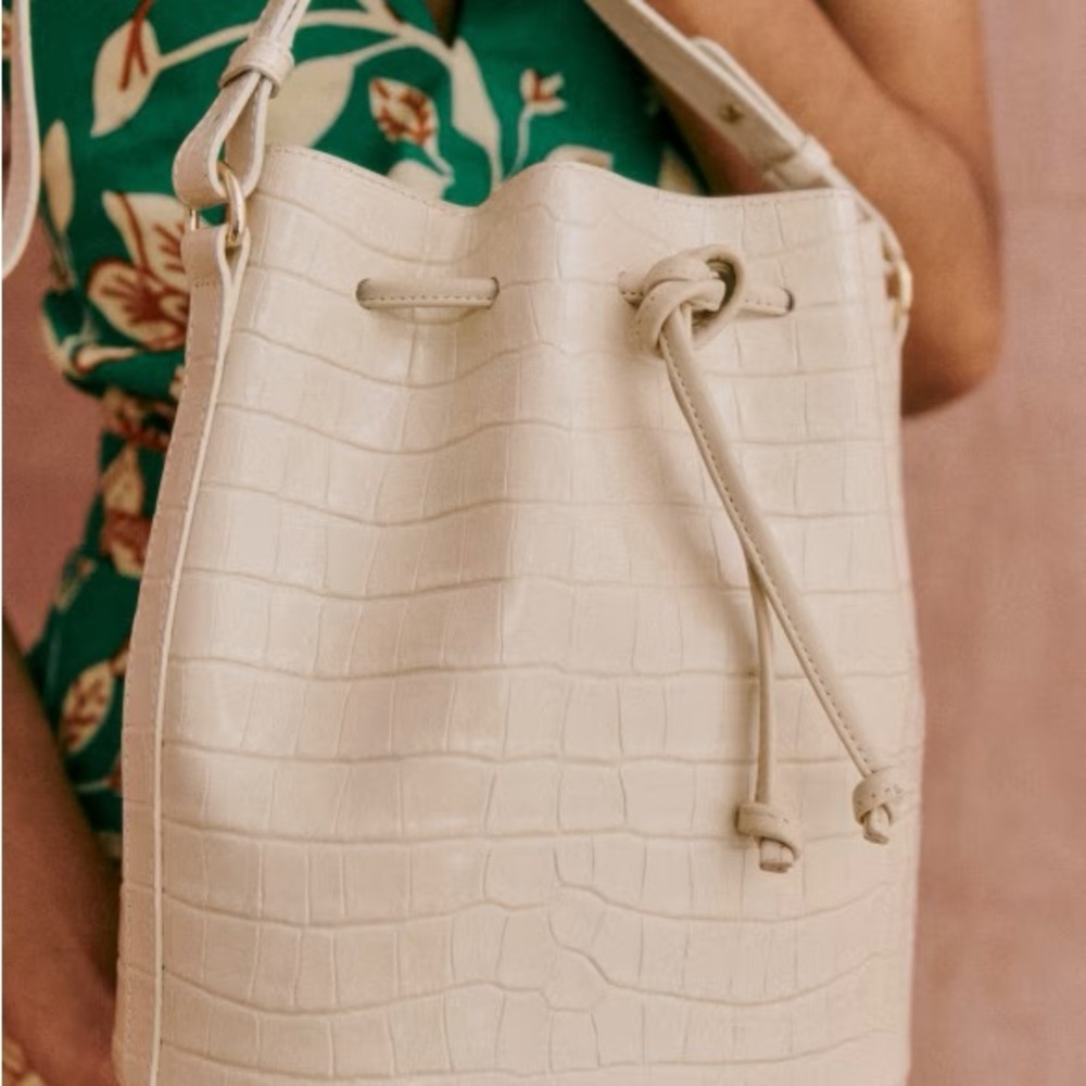 Sézane Farrow Bag Purse in Ecru Croco Croc Print Croc NIB - Picture 2 of 7